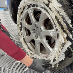 Limpieza de neumáticos